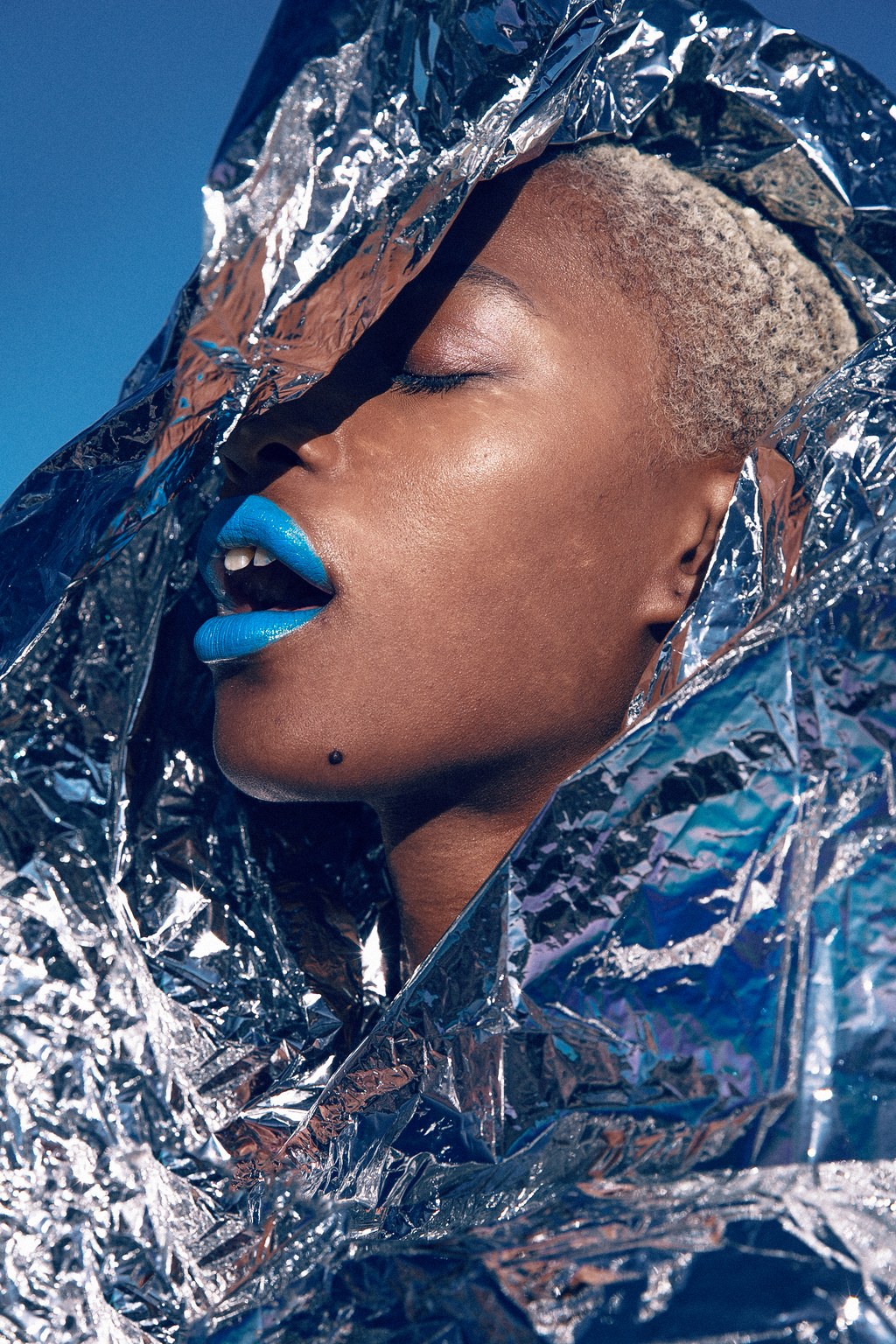 Editorial: blue lip and textured foil concept