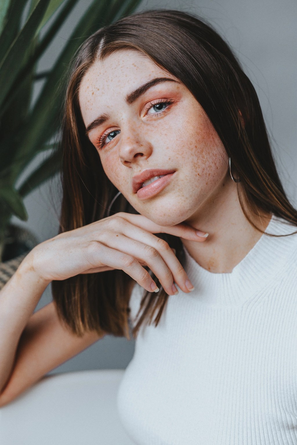 Editorial beauty hair and makeup by Maria Ana Mi, look 13
