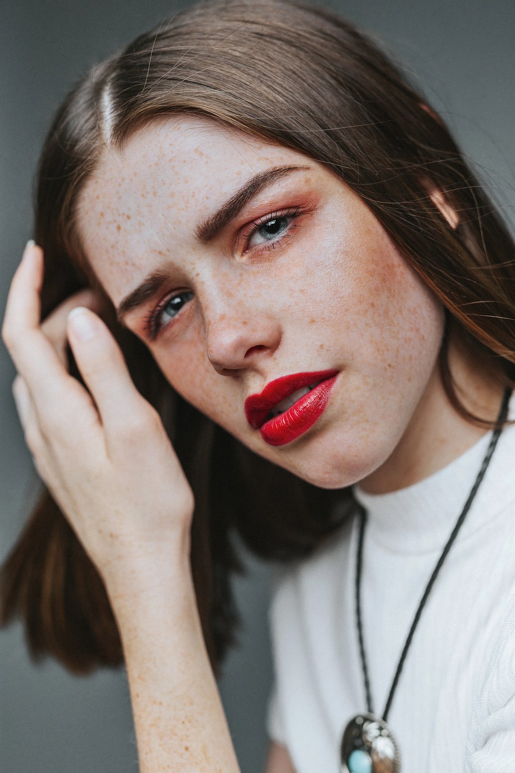 Editorial beauty hair and makeup by Maria Ana Mi, look 8